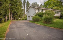 537 Gladiola Drive, Clarks Summit, PA 18411