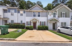 1505 Ashbrooke Trace, Stone Mountain, GA 30083