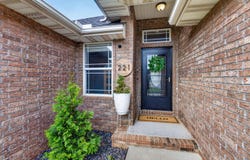 221 Pheasant, Willard, MO 65781