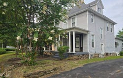 407 Williams Ave, Williamstown, WV 26187