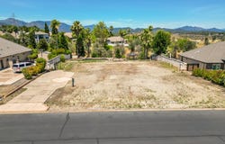 871 Santa Cruz Drive, Redding, CA 96003