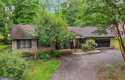 4212 LAKEVIEW Parkway, LOCUST GROVE, VA 22508