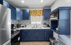 4916 ELDORADO Drive, TAMPA, FL 33615