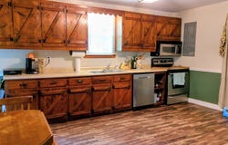 531 Oakland Cir, Raphine, VA 24472