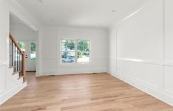 23 Garden Circle, Syosset, NY 11791