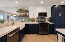 2700 E Panorama Drive, Signal Hill, CA 90755