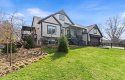 489 S Union Street, Douglas, MI 49406