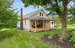 907 Center Church Rd, Shenango Twp, PA 16101