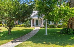 175 Hickory Hill Circle, Osterville, MA 02655