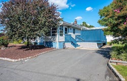 669 Old Post Road, Edison, NJ 08817