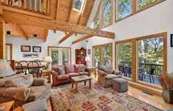 911 DEVILS KNOB LOOP, WINTERGREEN RESORT, VA 22967