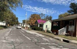 204 Bertley St, Moberly, MO 65270