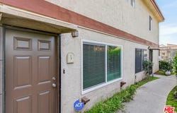 7320 Lennox Ave, Van Nuys, CA 91405
