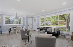 23700 Marlow Street, Oak Park, MI 48237