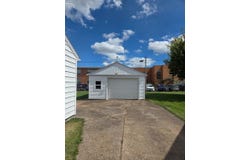 609 Clinton Street, Port Clinton, OH 43452