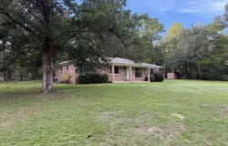 150 Devaughn Road, Lucedale, MS 39452