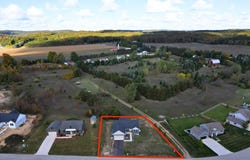 8552 S Olivia Drive, Maple City, MI 49664