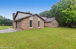 3231 Kings Bridge Road, Moss Point, MS 39562