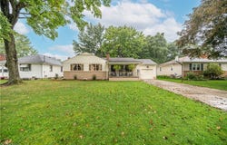 1966 Cranbrook Drive, Youngstown, OH 44511