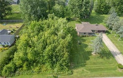 Nelson Drive, Wooster, OH 44691
