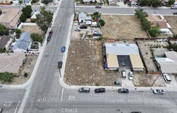 8 S Alessandro Avenue, San Jacinto, CA 92583