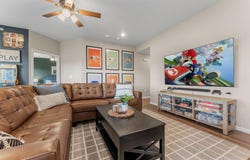53 Bunker Drive, Branson West, MO 65737