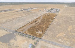 Cecil Avenue, Delano, CA 93215