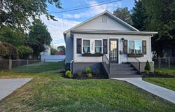 235 CARVEL Road, PASADENA, MD 21122