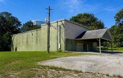 911 CHERRY Drive, LANETT, AL 36863