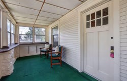 302 Ellery Avenue, Jackson, MI 49201