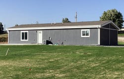 5 Lakeshore E, Lewellen, NE 69147