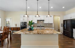 535 E Caston Road, Green, OH 44685