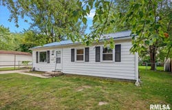 28 WINDSOR Road, Springfield, IL 62702-0000