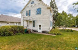 4401 Gilliat St, Duluth, MN 55804