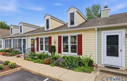 154 Arlington Sq, Ashland, VA 23005