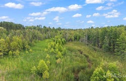 W Frank Pipp Drive, Iron Mountain, MI 49801