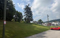Shirk Lane, Wheeling, WV 26003