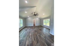 100 Saddlebrook Dr, DeKalb, TX 75559