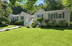 5 Mountain Drive, Mahopac, NY 10541