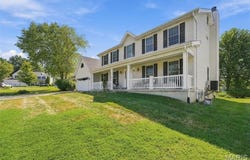 8 Jacobs Place Court, O'Fallon, MO 63376