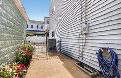 320 10th St, Sharpsburg, PA 15215