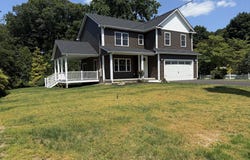132 Barrington Rd, Longmeadow, MA 01106
