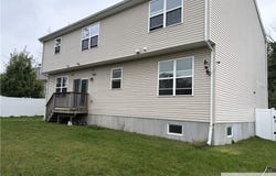 11 Andre Avenue, Edison, NJ 08817