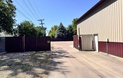 410 Pine St, Sheldon, IA 51201