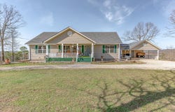 3567 Pitcher Hill Rd, Mountain View, AR 72560