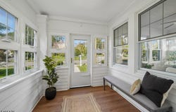 92 Boyden Ave, Maplewood Twp., NJ 07040-1902
