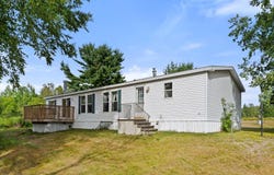 1187 Shore Road, Lamoine, ME 04605