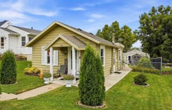 1116 20th Ave SW, CedarRapids, IA 52404