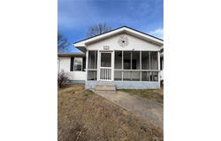 404 Moore Street, Dexter, MO 63841