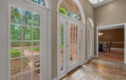 4 Spears Dr, Hattiesburg, MS 39402